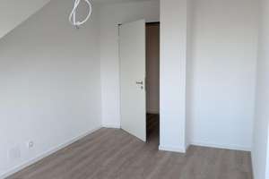 Moderne Dachgeschosswohnung mit besonderem Wohnkonzept – Integratives Wohnen in bester Lage! – Die vollständige Adresse der Immobilie erhältst du vom Anbieter., 45128 Südviertel, Essen – Vorschaubild 4