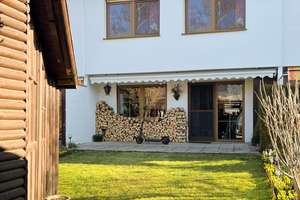Von Privat! Familienfreundliches RMH in Puchheim-Ort, 4 Schlafzimmer, Solar, Kachelofen & Garage – Hechtstraße 6, 82178 Puchheim – Vorschaubild 2