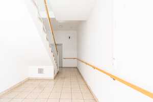 Neudorf-Süd. Kapitalanlage oder Eigennutzung. 
Barrierefrei. Zwei-Zimmer mit Loggia + Stellplatz. – Duisburg – Vorschaubild 4