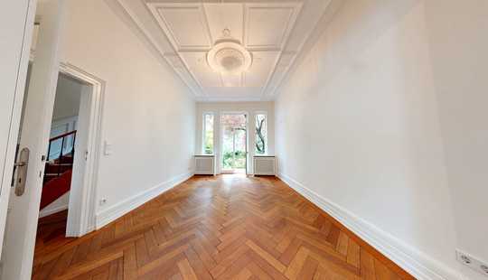 Bild von Bezugsfertige repräsentative Gründerzeit-Stadtvilla im Westend-Nord mit charmantem Garten