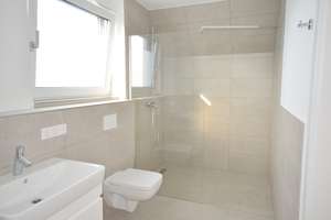 Stilvolle 4-Zimmer-Maisonettewohnung mit zwei Balkonen – 42899 Lüttringhausen Mitte, Remscheid – Vorschaubild 5