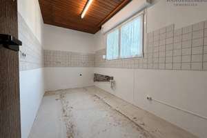 Ruhig gelegenes Zweifamilienhaus mit Garten, Balkon und hervorragender Infrastruktur – Die vollständige Adresse der Immobilie erhältst du vom Anbieter., 70378 Neugereut, Stuttgart – Vorschaubild 5