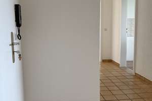 Provisionsfrei! Renovierte 2-Zimmer-Wohnung mit Balkon & 15.000 € Rücklage – Rostocker Straße 20, 42109 Uellendahl-Katernberg, Wuppertal – Vorschaubild 9