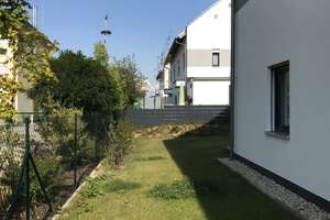 Schönes, großes und neuwertiges Haus mit fünf Zimmern in Osterhofen – Die vollständige Adresse der Immobilie erhältst du vom Anbieter., 94486 Osterhofen – Vorschaubild 9