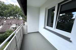 frisch sanierte 2 Zimmer Wohnung mit Balkon und Badewanne – Gudrunstraße 2, 47226 Duisburg – Vorschaubild 2