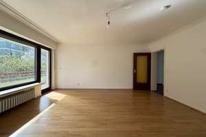 ** 3-Zi. Familienwohnung |  großzügiger Balkon ** – Die vollständige Adresse der Immobilie erhältst du vom Anbieter., 53179 Lannesdorf, Bonn – Vorschaubild 2