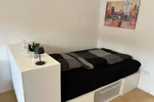 Helle, moderne und möblierte 1-Zimmer Wohnung in zentraler Lage befristet (6-9 Monate) zu vermieten – Greinerberg 13, 81371 München – Vorschaubild 7
