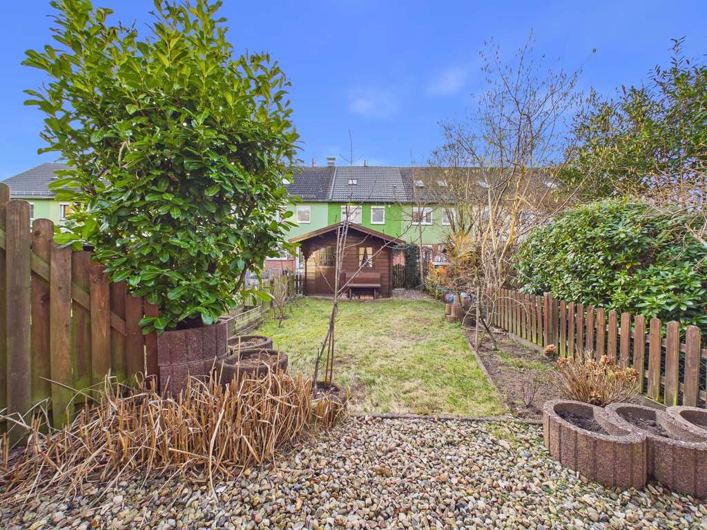 Immobilie in Wahlstedt - Ihr erstes eigenes Zuhause – mit Garten, Wintergarten und Platz für jedes Kind! - Bild 2