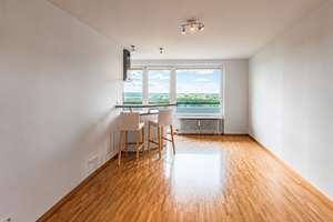 18. Stock - Westausrichtung - Alpenblick - Eine Wohnung mit Seltenheitswert – Die vollständige Adresse der Immobilie erhältst du vom Anbieter., 81477 Solln, München – Vorschaubild 2