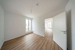 Neubauwohnung an der Waterkant mit Terrasse und Fußbodenheizung im Erstbezug – Daumstr. 54B, 13599 Haselhorst, Berlin – Vorschaubild 4