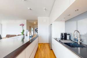 Penthouse-Feeling im Grünen: Großzügige 4-Zimmer-Wohnung mit Terrasse und Balkon in Berlin-Britz – Die vollständige Adresse der Immobilie erhältst du vom Anbieter., 12347 Britz, Berlin – Vorschaubild 11