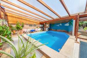 Urlaubsfeeling! Haus mit Wintergarten, riesiger Schwimm- und Fitnesshalle in Neuenhasslau! – Main-Kinzig-Kreis – Vorschaubild 8