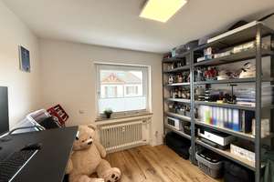 Einziehen & Wohlfühlen: Gepflegte 4,5-Zimmer-Wohnung mit Garage – Die vollständige Adresse der Immobilie erhältst du vom Anbieter., 89233 Neu-Ulm – Vorschaubild 11