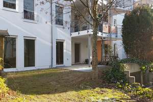 Helle 3-Zimmer-Wohnung mit Terrasse, Garten und EBK in ruhiger Lage – Die vollständige Adresse der Immobilie erhältst du vom Anbieter., 65199 Dotzheim, Wiesbaden – Vorschaubild 1