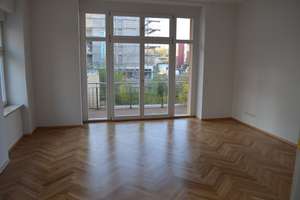 "Großzügige 4-Zimmer-Wohnung im Hochparterre mit zwei Balkonen in Leipzig" – Die vollständige Adresse der Immobilie erhältst du vom Anbieter., 4275 Südvorstadt, Leipzig – Vorschaubild 11