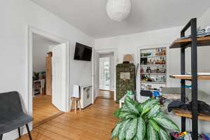 Property thumbnail 7