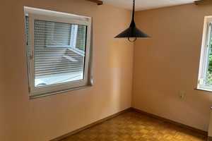 Mehrfamilienhaus / Mehrgenerationenhaus (3 Whg) - ideal auch als Kapitalanlage (frei & leer) – Im Unterdorf 17, 73529 Ostalbkreis – Vorschaubild 3