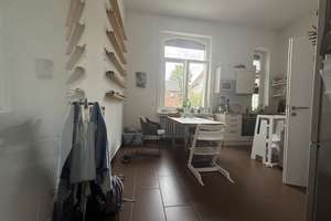 Exklusive 3-Zimmer-Wohnung mit großem Garten in einem sehr gepflegten Jugendstilhaus in Waldhausen – Grazer Str.  28, 30519 Waldhausen, Hannover – Vorschaubild 12