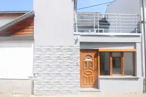 Für Liebhaber des Kompakten: Tiny House in Erbes-Büdesheim mit traumhafter Dachterrasse – Alzey-Worms (Kreis) – Vorschaubild 2