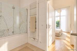 Traumhaft ruhiger Innenhof Neubau-3-Zimmer-Terrassen-Wohnung   Berlin Mitte – 10179 Mitte (Ortsteil), Berlin – Vorschaubild 25