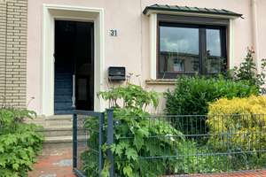 Reihenmittelhaus mit großer Ausbaureserve und schönem, kleinen Garten im Herzen von Bremen-Arsten – Twiedelftsweg 31, 28279 Arsten, Bremen – Vorschaubild 3