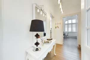 Wertvolle Altbau-Wohnung |Hochwertig möbliert | Bielefelder Musikerviertel – Die vollständige Adresse der Immobilie erhältst du vom Anbieter., 33604 Mitte, Bielefeld – Vorschaubild 10