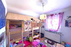 Charmantes Ein- bis Zweifamilienhaus mit großem Grundstück und Doppelgarage in ruhiger Lage – Göppingen (Kreis) – Vorschaubild 11
