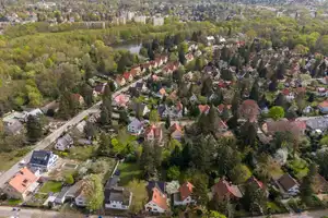 Symbiose aus Alt- und Neubau mit Einliegerwohnung und großem Potenzial – Potsdam-Mittelmark (Kreis) – Vorschaubild 16
