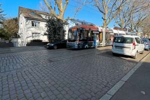 Stilvolle, gepflegte 2-Zimmer-Wohnung mit Balkon in Mannheim – DürerStr. 54, 68163 Neuostheim/Neuhermsheim, Mannheim – Vorschaubild 2
