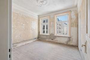 Rohdiamant im Herzen von Ottensen: Stilaltbau mit 4 Zimmern & großem Ausbaupotenzial – Die vollständige Adresse der Immobilie erhältst du vom Anbieter., 22763 Ottensen, Hamburg – Vorschaubild 12