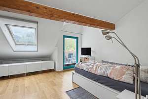 Helle Dachgeschosswohnung mit Balkon in zentraler Lage von HD-Handschuhsheim – Die vollständige Adresse der Immobilie erhältst du vom Anbieter., 69121 Handschuhsheim, Heidelberg – Vorschaubild 7
