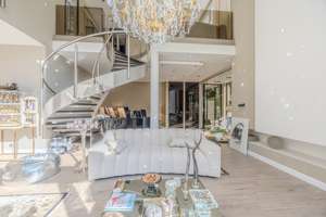 Repräsentative Design-Villa mit absoluter Privatsphäre in den Elbvororten  – Die vollständige Adresse der Immobilie erhältst du vom Anbieter., 22587 Rissen, Hamburg – Vorschaubild 8