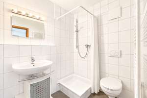 Heidelberg Wieblingen: Modernes und familienfreundliches Stadthaus mit Garten & Wallbox- Stellplatz – 69123 Bahnstadt, Heidelberg – Vorschaubild 10