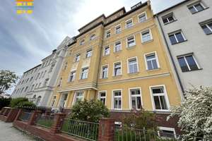Perfekt mit großem Essbereich und Einbauküche direkt unterm Dach! – Cranachstraße 4, 9126 Lutherviertel, Chemnitz – Vorschaubild 2