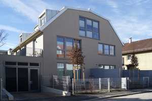 Moderne 1-Zimmer-Wohnung mit Balkon und Einbauküche in München-Trudering – Flußaalweg 4, 81825 München – Vorschaubild 1