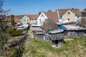Sanierungsobjekt mit viel Platz für Mensch & Tier – Drei Stallungen und über 1.400 m² Grundstück – Rottweil (Kreis) – Vorschaubild 6