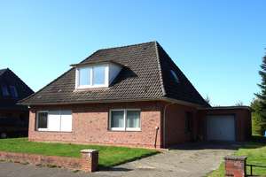EFH mit Wintergarten (ELW möglich)
in zentraler aber ruhiger Lage von  Marne-Nordsee – Die vollständige Adresse der Immobilie erhältst du vom Anbieter., 25709 Marne – Vorschaubild 1