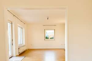 Familienfreundliches Zuhause mit Doppelgarage und großem Garten in Güglingen – Die vollständige Adresse der Immobilie erhältst du vom Anbieter., 74363 Güglingen – Vorschaubild 7