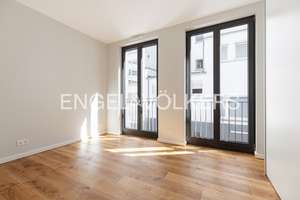 Moderne Eleganz im geschützten Hof-Ensemble: Refugium mit weitläufiger Terrasse & Blickachse zur ... – 60311 Altstadt, Frankfurt am Main – Vorschaubild 12