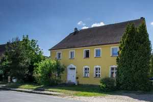 Zweifamilienhaus mit Nebengelass und großzügigem Grundstück – Potsdam-Mittelmark (Kreis) – Vorschaubild 2