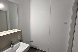 Moderne 2-Zimmer-Wohnung mit Balkon in München – Gmunder Str. 18b, 81379 Obersendling, München – Vorschaubild 9