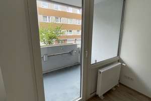 Sanierte 2-Zimmer Wohnung mit Balkon – Ferdinand-Thun-Str. 13, 42289 Heckinghausen, Wuppertal – Vorschaubild 3