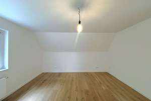 Renovierte 4 Zimmerwohnung mit hochwertiger Ausstattung! – Rosenweg 24, 30627 Misburg-Nord, Hannover – Vorschaubild 10