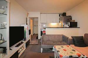 Vermietete 1,5-Zimmer-Wohnung mit Balkon in direkter Nachbarschaft zum EEZ – Die vollständige Adresse der Immobilie erhältst du vom Anbieter., 22609 Osdorf, Hamburg – Vorschaubild 3