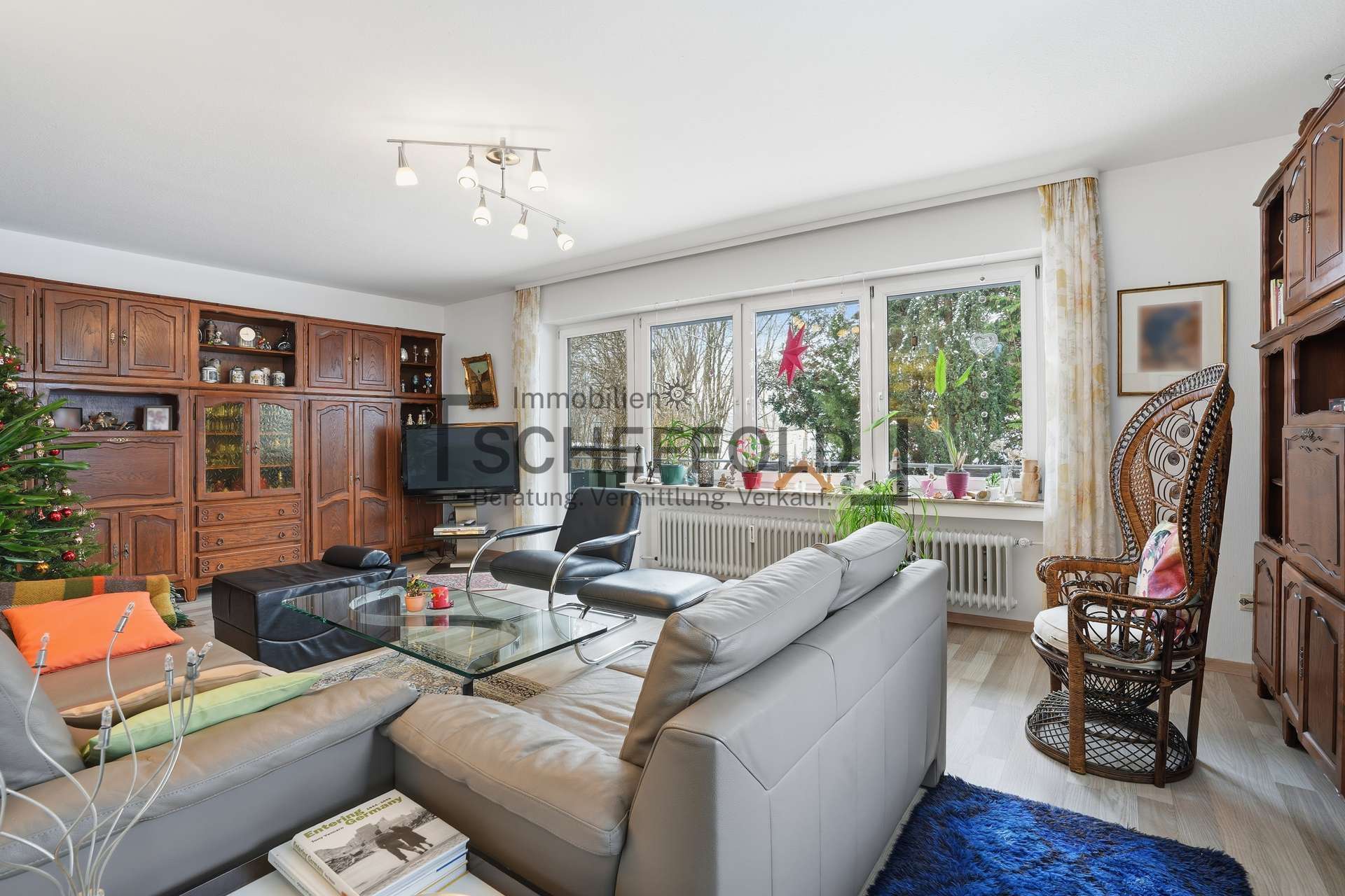 Immobilie in Laupheim - Familienglück! Gut gelegenes Zweifamilienhaus mit viel Potenzial - Bild 9