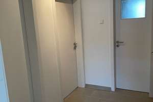 Schöne, helle 2,5  Zimmer in Bottrop- Stadtmitte -provisionsfrei- – Bothenstraße 14, 46236 Stadtmitte, Bottrop – Vorschaubild 2