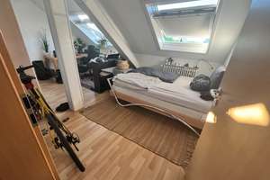 Gemütliches WG-Zimmer in entspannter 3er-WG – zentrale Lage in der Karlsruher Südstadt – Die vollständige Adresse der Immobilie erhältst du vom Anbieter., 76137 Südstadt, Karlsruhe – Vorschaubild 9