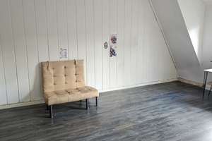 Charmante Dachgeschosswohnung im denkmalgeschützten Altbau mit Einbauküche – Bayernstr. 52, 47169 Marxloh, Duisburg – Vorschaubild 7