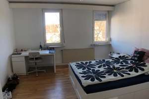 Schönes WG-Zimmer in Stuttgart-Zuffenhausen nähe Bosch, Porsche & Co. – Langobardenstraße 31, 70435 Zuffenhausen-Hohenstein, Stuttgart – Vorschaubild 2