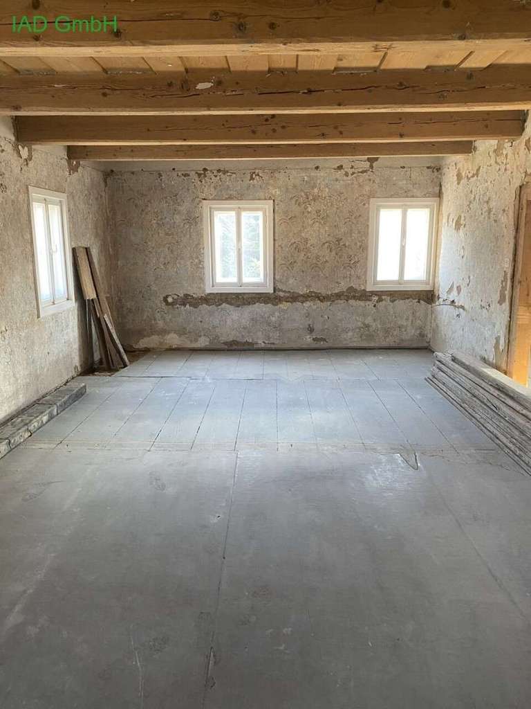 Immobilie in Seifhennersdorf - Ein Fachwerkhaus mit Ausbaupotenzial ( Mehrgenerationenhaus ) - Bild 0